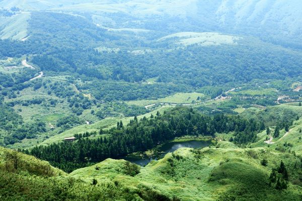 晴天版草山秘境湖泊138916