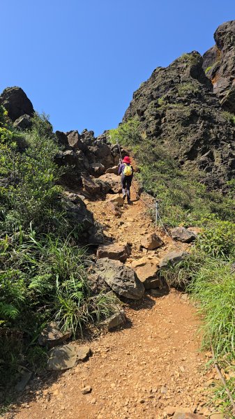 20260426 新北金瓜石半屏山無耳茶壺山3050534