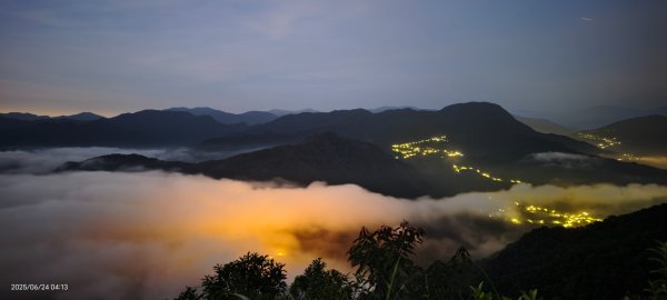 翡翠水庫壩頂 #火燒雲 #日出 #雲海 6/242820797