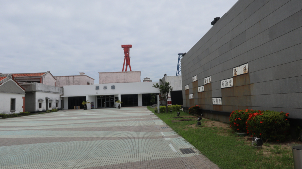 2025端午節三天連假 高雄山海三日遊之三 搭船遊  棧貳庫>紅毛港文化園區  棧貳庫>旗津　旗津>鼓山