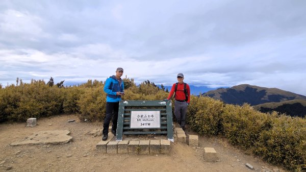 貼近山林來走個稍微不一樣風景的合歡山2989407