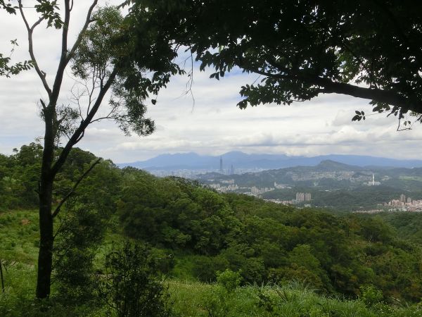 銀河洞瀑布．待老坑山．樟湖步道127874