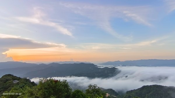 石碇趴趴走追雲趣 - 夜景 #琉璃光雲海流瀑 & 曙光火燒雲 & 藍天 #雲海流瀑 7/1&102539167