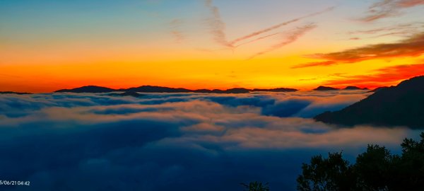 北宜郊山之濫觴 #琉璃光雲海 #日出雲海 #觀音圈雲海 #海景第一排 6/212816391