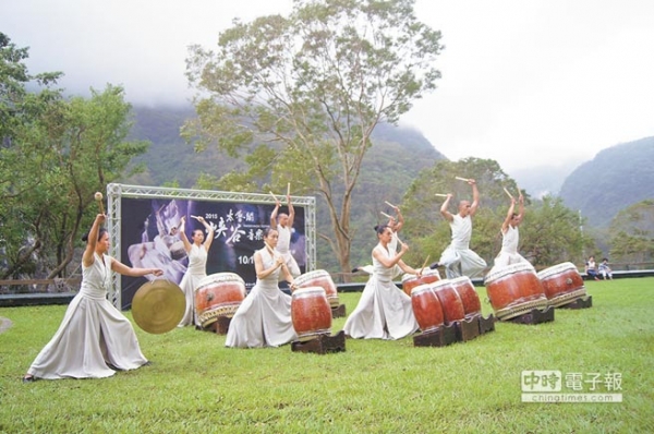 【新聞】暌違10年 優人神鼓重返太魯閣