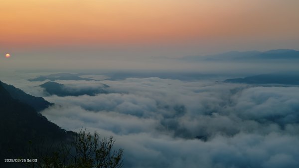 #翡翠水庫壩頂 #月亮雲海 #日出雲海 #鱷魚島雲海 3/25&2652745631