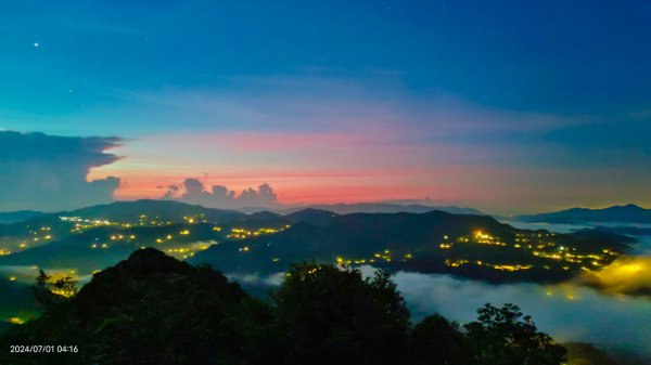 石碇趴趴走追雲趣 - 夜景 #琉璃光雲海流瀑 & 曙光火燒雲 & 藍天 #雲海流瀑 7/1&102539231