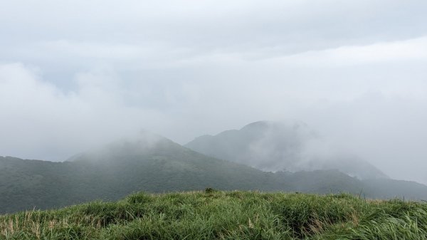 112.06.04走遍陽明山尋寶任務之大屯山2173575