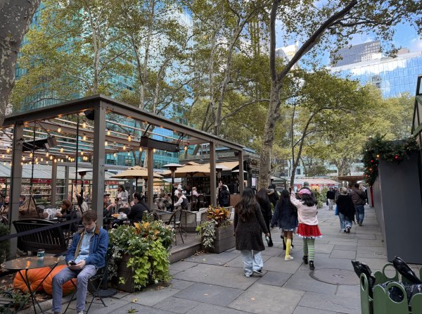 [紐約馬之行-04] 2025_1031 布萊恩特公園(Bryant Park)2943443