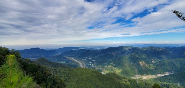 一日白毛山與唐麻丹山1885293