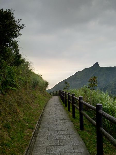 茶壺山步道, 燦光寮山,黃金神社 330544