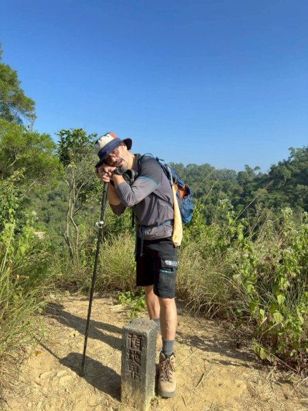 20251213 高雄觀音山15連峰🤔一直走不回頭繞2961512