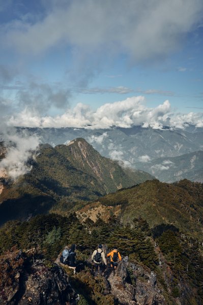 小關山二日2464537