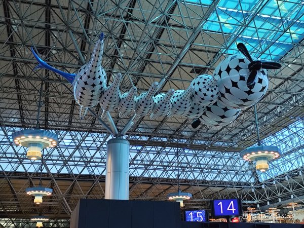 臺灣桃園國際機場第二航廈->中國北京2817024