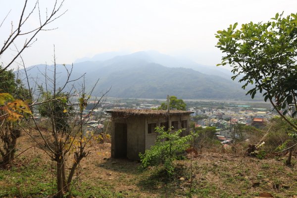 水沙連古道‧土地公鞍嶺2098039