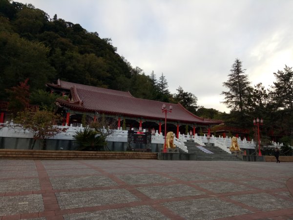 梨山福壽山農場賞楓順登石門山1950853