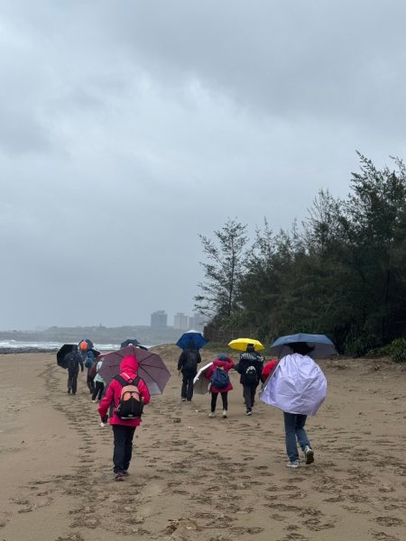 4-4 沙崙→望高樓遺址→清法滬尾戰役四部曲→公司田溪出海口、溪畔→淡海輕軌→淡水老街→內湖運動中心2690234