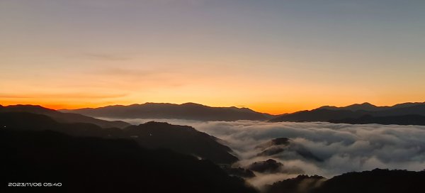 跟著雲海達人山友追雲趣-石碇十三股山晨曦/日出/火燒雲/雲海11/62337713