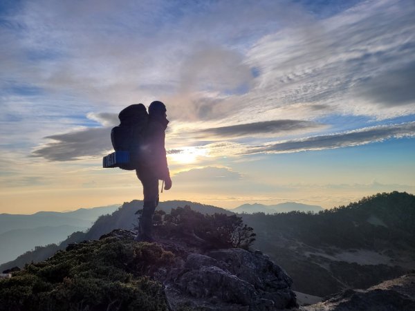 南湖大山＋群峰七座（百岳第39～45座）封面