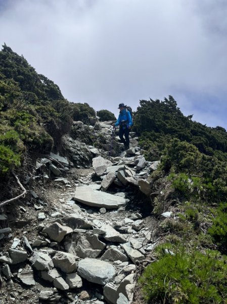 2022/06/02-2022/06/03(兩天一夜-嘉明湖/向陽山/三叉山)1728648