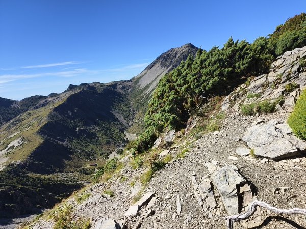 北一段(11/14)南湖北峰 2025_0906~132887259