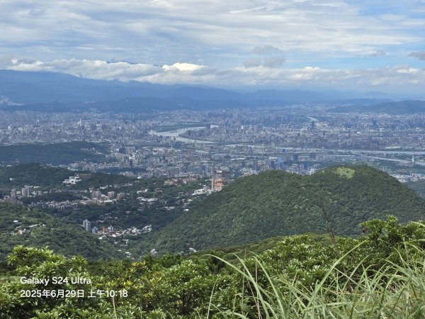 2025-07-05臺北大縱走第三段：小油坑至風櫃口2828981