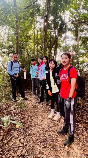 🌈12/25（日）聖誕節~小百岳大橫屏山~雲海☁️滿滿+行者咖啡館+糯米橋✨FB：熊熊趴爬走🌈2969995