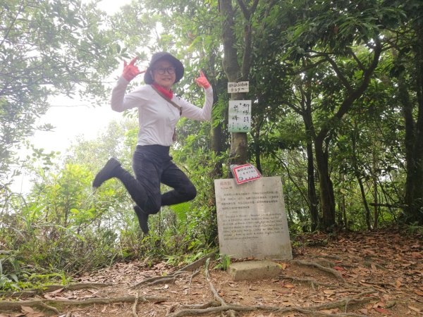 新店小百岳獅頭山+古蹟遺址O走3071947