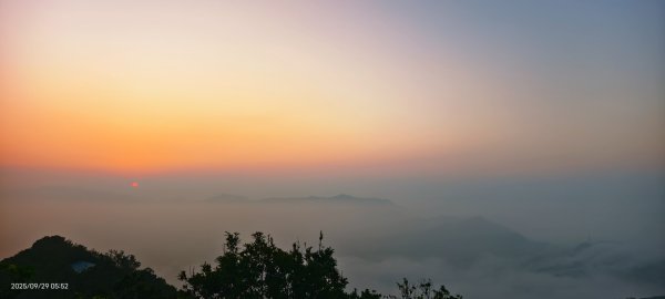 #二格山 #琉璃光 #雲海流瀑 #日出 9/292896675