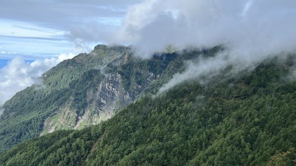 到排雲山莊睡一晚2277490