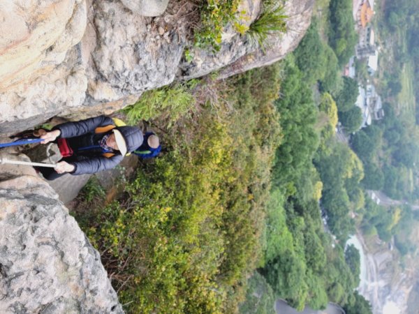 大砲岩-石壇山-八頭山-湯守岩-丹鳳山-202412222859767