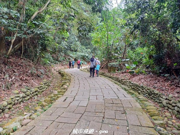 【彰化芬園】台灣百大必訪步道。 挑水古道進碧山古道O型環走2173522