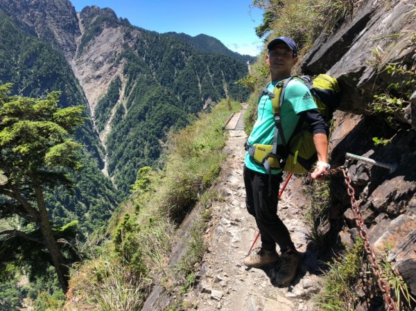 玉山西峰.玉山主峰【在最高的地方 看到最637172