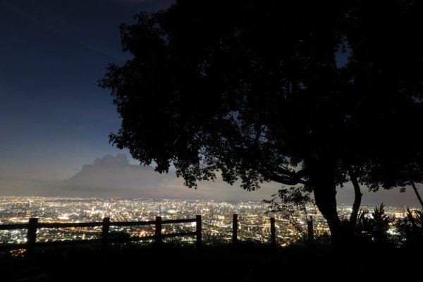 2025-05-17 三汀山夜爬2789572