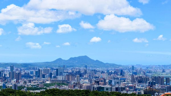 微笑山線烘爐地土地公段2860658