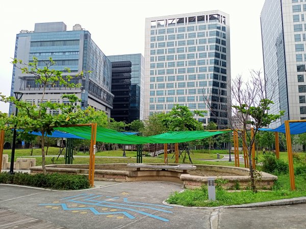 城市漫遊：內湖科學園區、大港墘公園、文德三號公園、瑞陽公園1683545