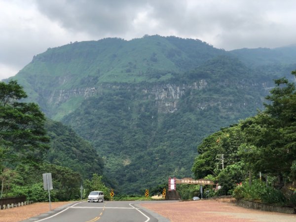 達娜伊谷走里美避難歩道、巨石坂步道690735