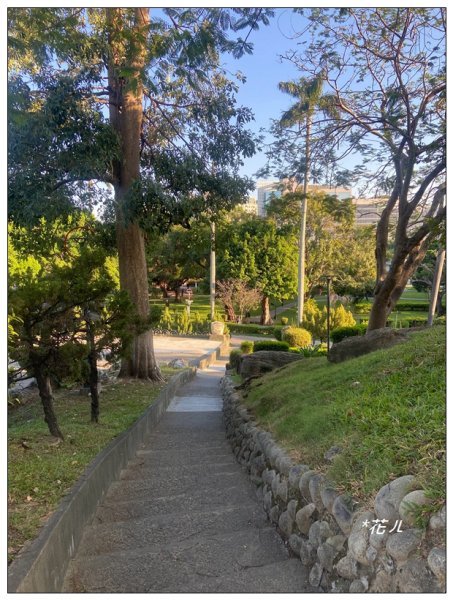 台中公園基石 (砲台山三角原點)2673285