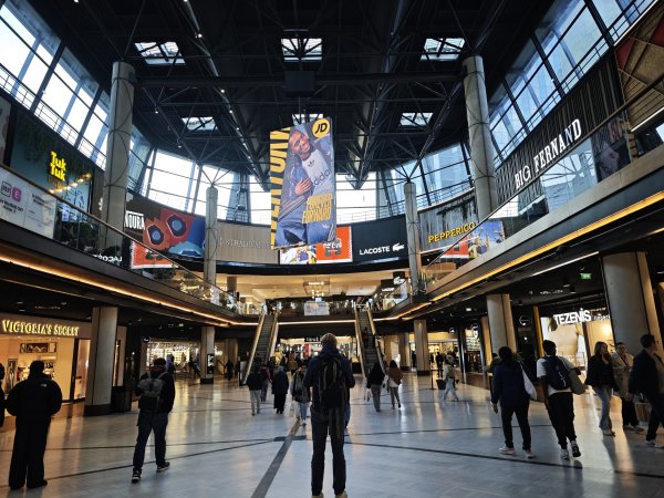 2025_0423 倫敦馬拉松順遊西歐 D5d(法國巴黎-新凱旋門)2787244