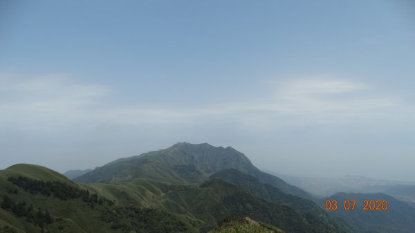 經不住陽光和遠處山頭的誘惑 !869667