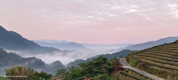 跟著雲海達人山友追雲趣-坪林南山寺&開眼崙2370524