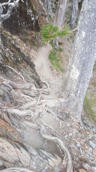 玉山西峰山神祠714152