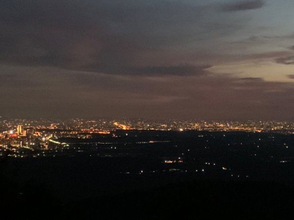 觀音山硬漢嶺～觀日落賞夜景1724191