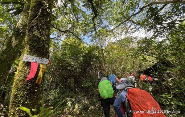 灣潭福德廟－南勢坑山－灣潭竹子山－七股古道－橫坪尾古道－灣潭古道－灣潭福德廟Ｏ形3079403