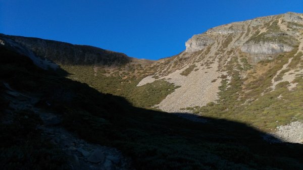 雪山東峰主峰460831