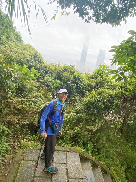 象山親山步道&雨中的鼻頭角步道    2021/4/101344412