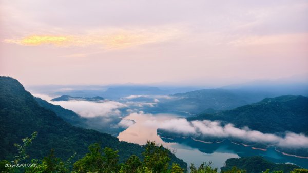 翡翠水庫壩頂 #火燒雲雲海 #日出雲海 #鱷魚島 #藍腹鷴 4/292773783