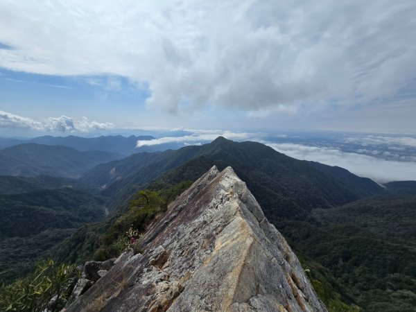 鳶嘴山+稍來神木2709887