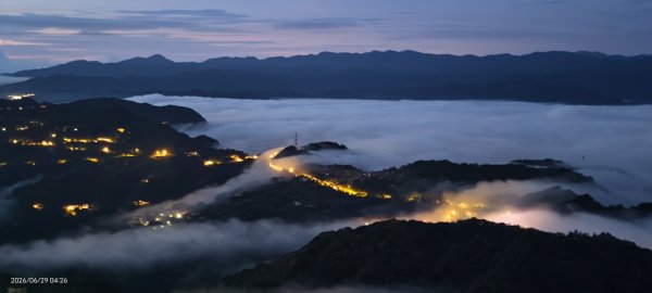 #二格路 #琉璃光 #二格山 #雲海流瀑 #日出 #火燒雲 6/293080039