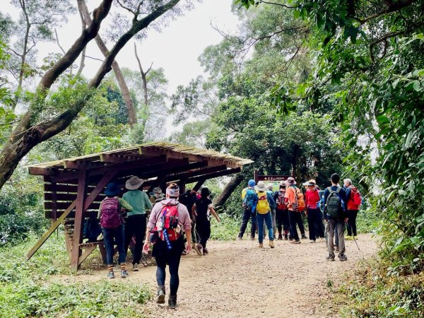 🌈12/14(日)南部最佳百岳練習場~小百岳-尾寮山✨FB：熊熊趴爬走🌈2961684